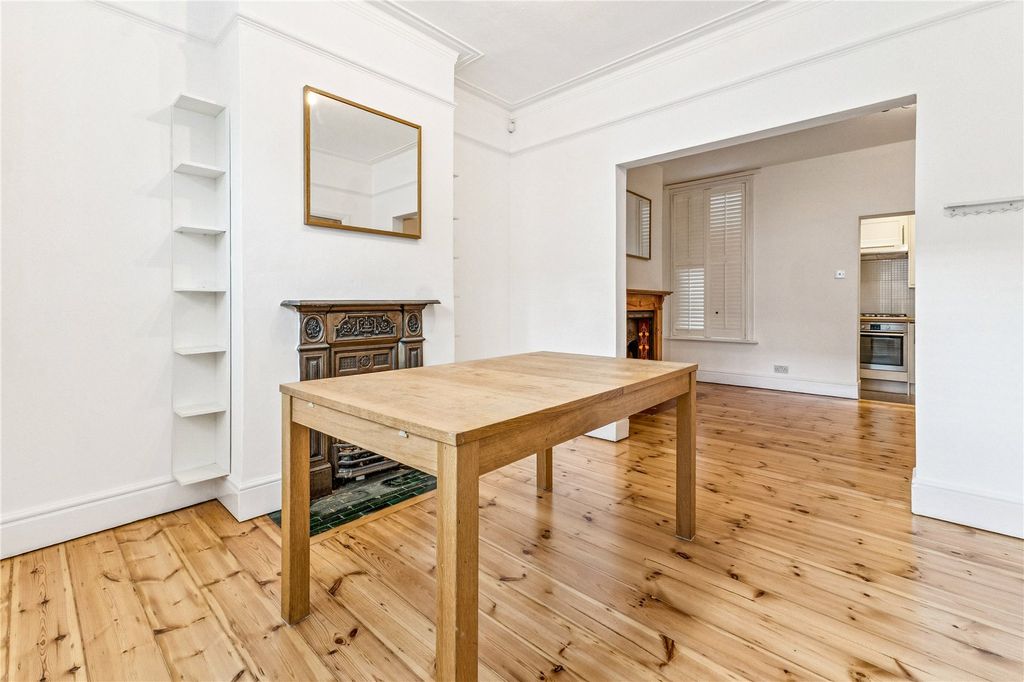 Property photo 3 of 10 Picture No. 03