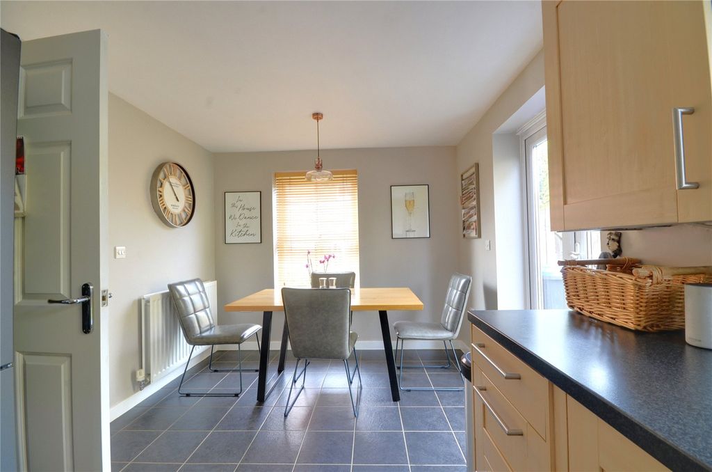 Property photo 2 of 15 Kitchen/Diner