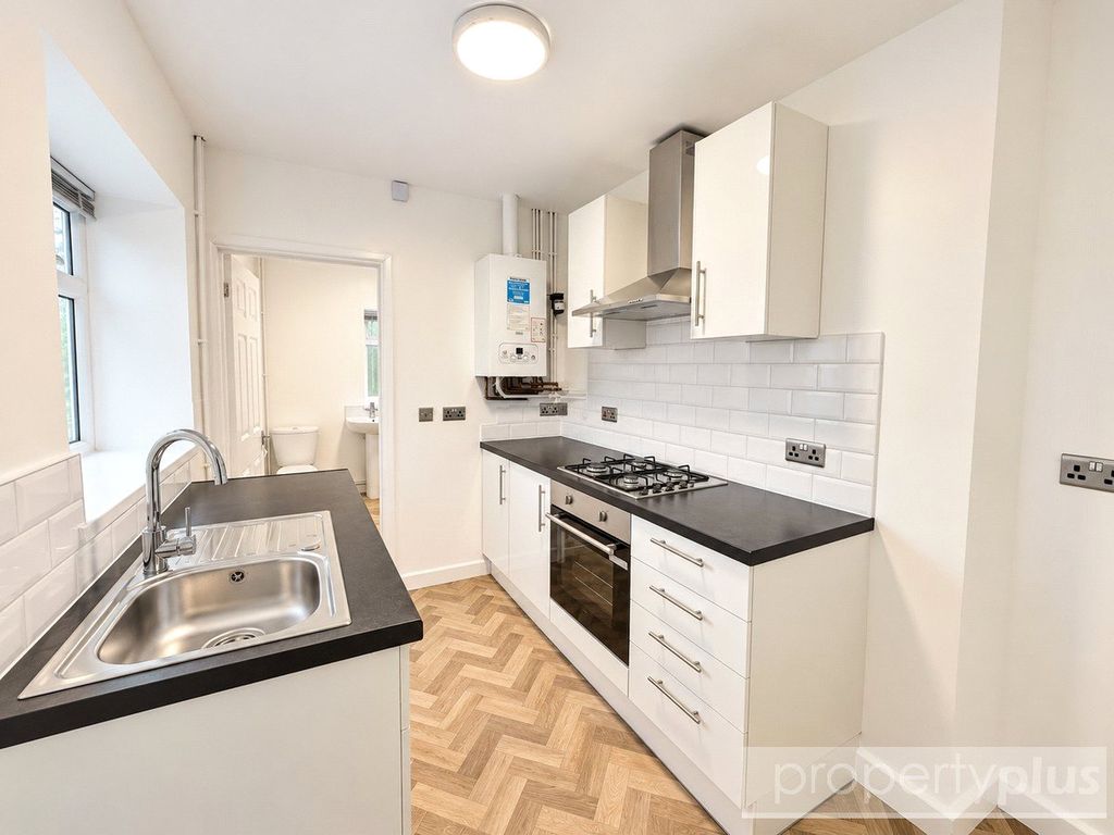 Property photo 1 of 11 Picture No. 04