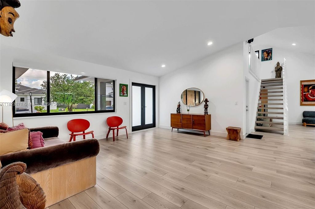 Property photo 3 of 30 <Alttext/>