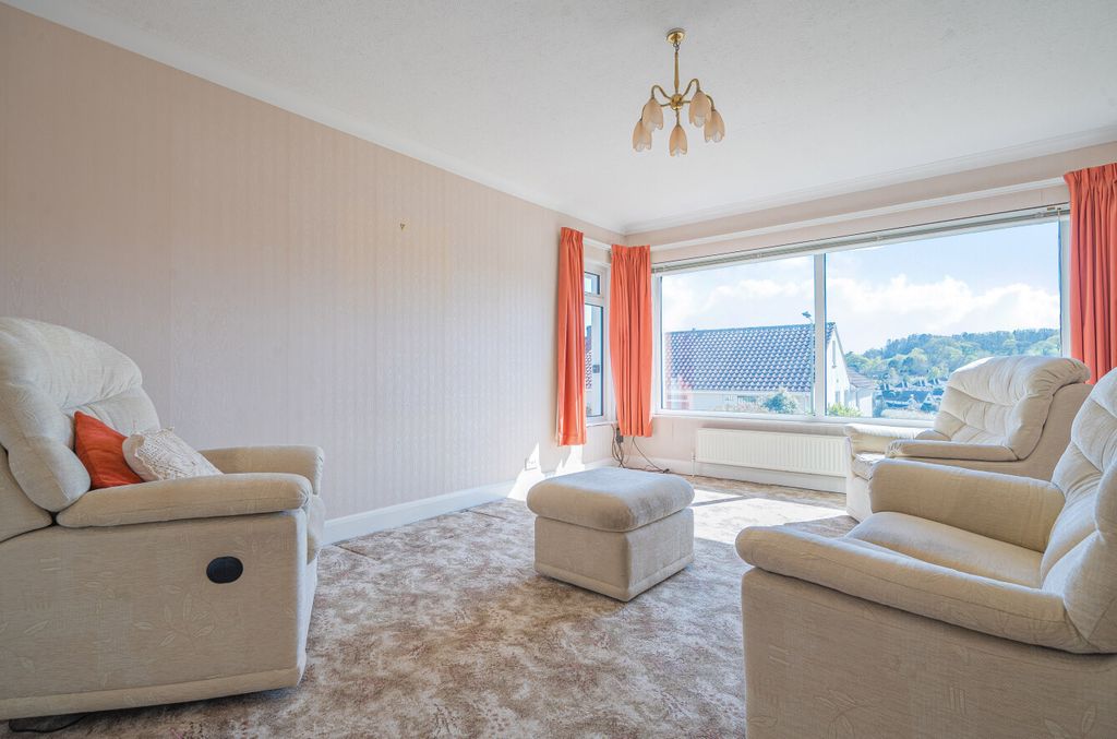 Property photo 3 of 23 1438370-8-69d530c...