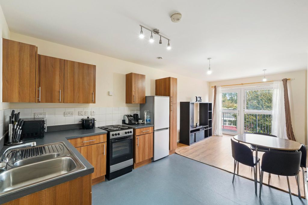 Property photo 2 of 15 Open Plan Lounge Kitchen
