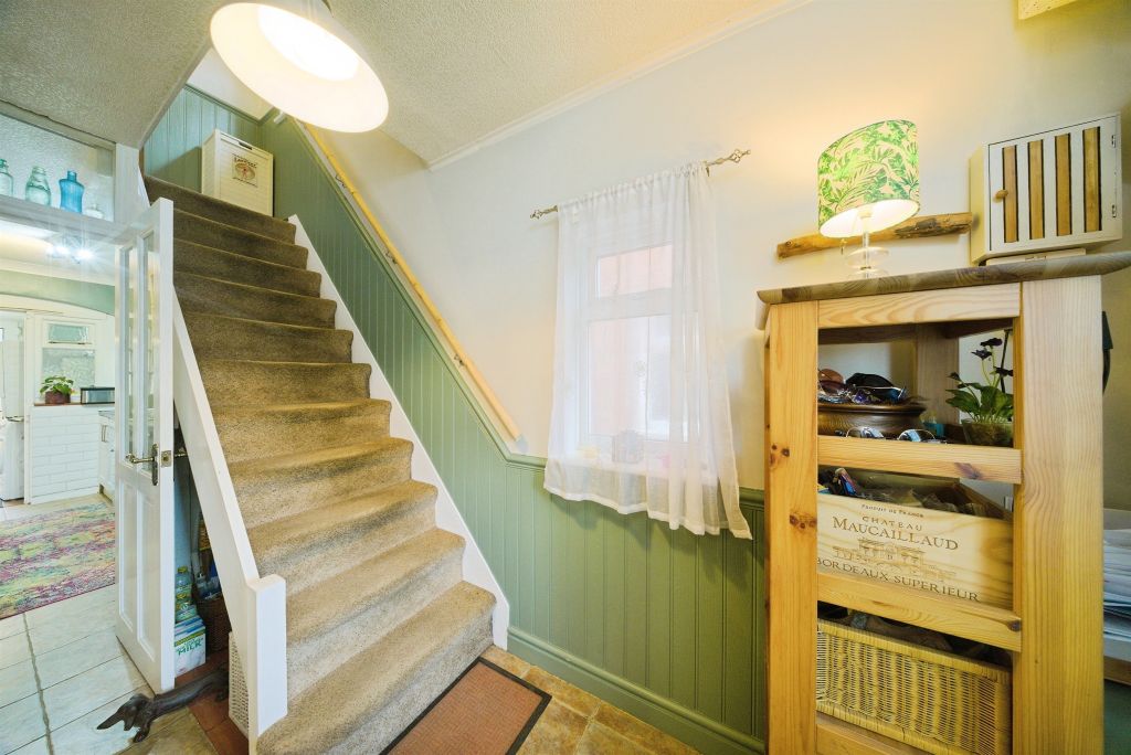 Property photo 2 of 22