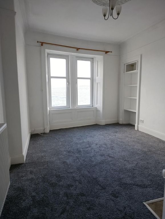 Property photo 3 of 7 Photo 3