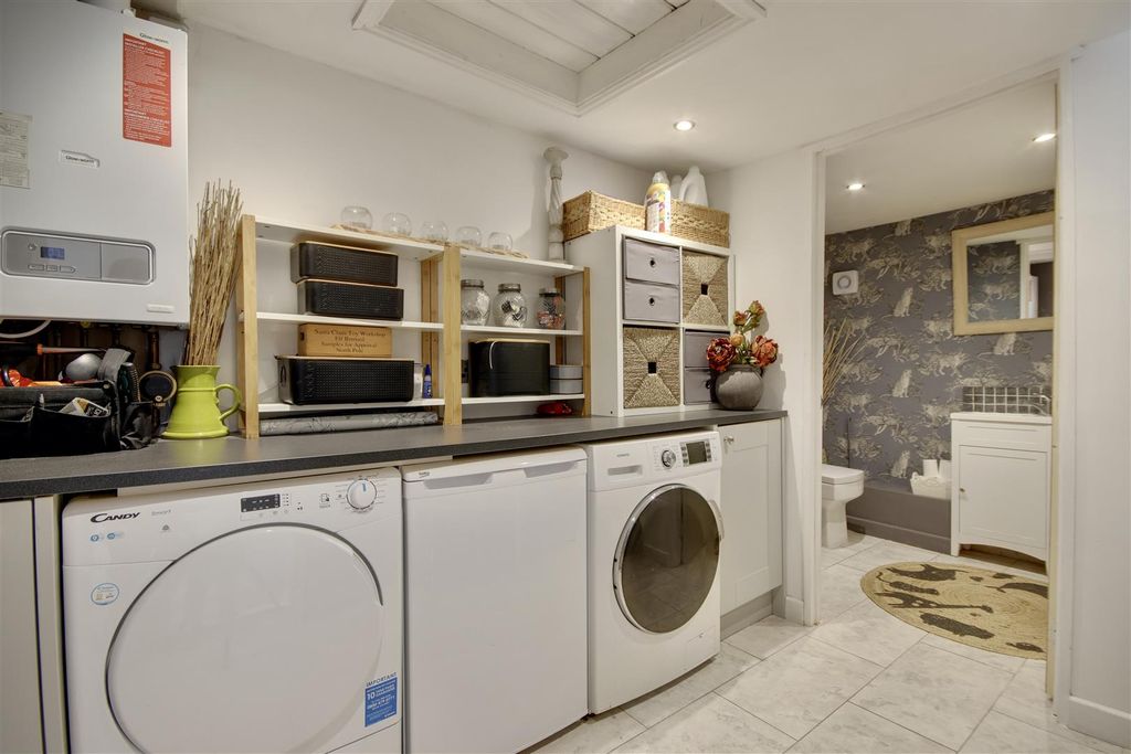 Additional image 12 of 5 bed detached house for saleBrecon Avenue, Portsmouth PO6