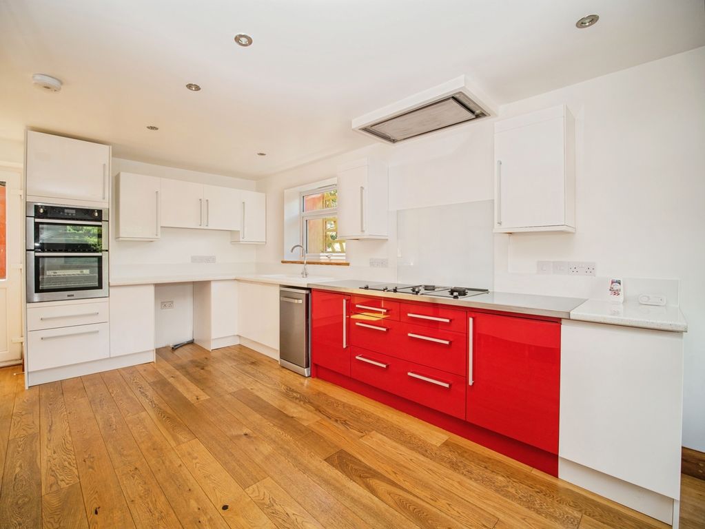 Property photo 2 of 20 Pbox-Img.Jpg