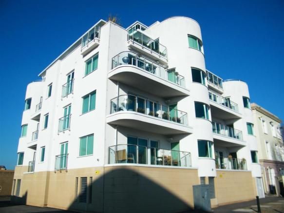 Property photo 2 of 12 68275_000228447_Img_02_0000_Max_656x437.Jpg