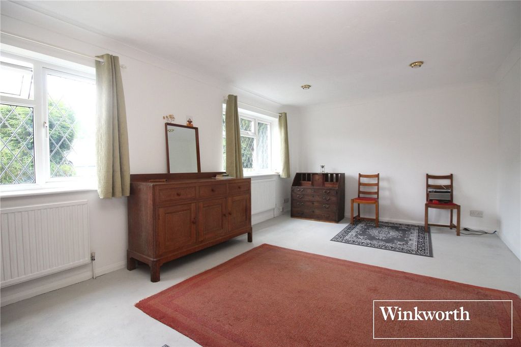 Property photo 3 of 21 Picture No. 19