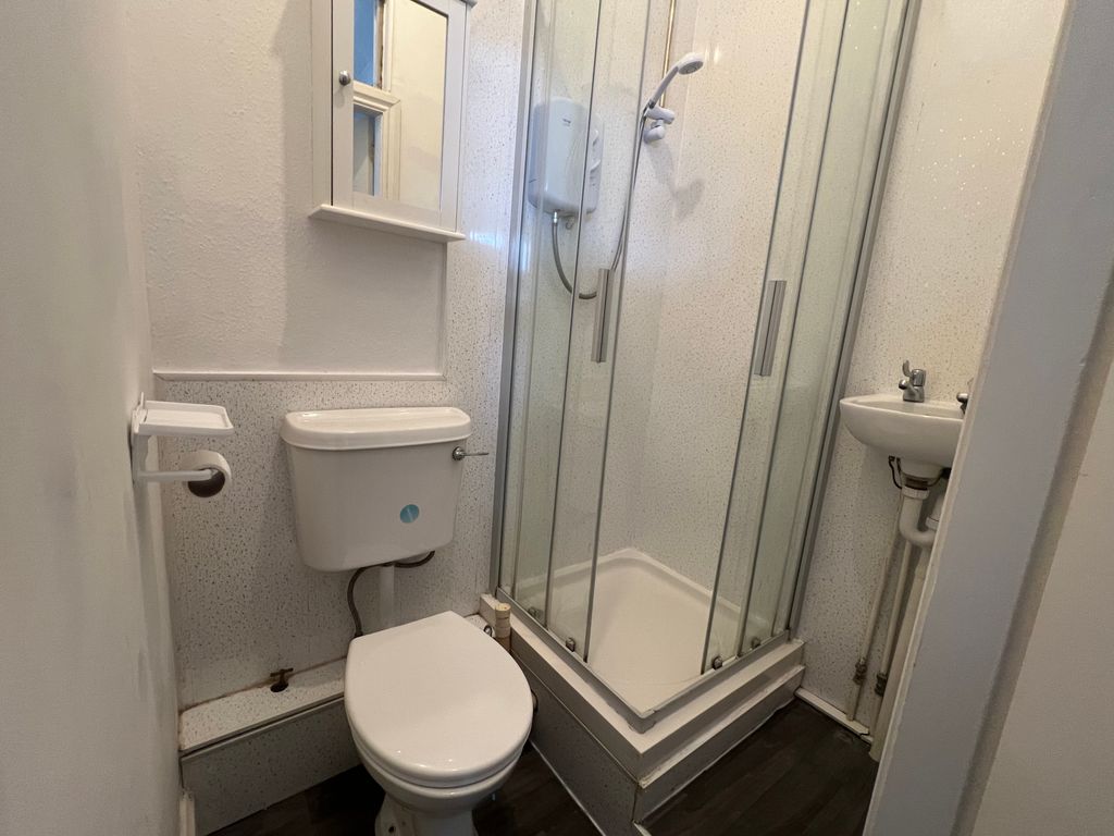 Property photo 2 of 2