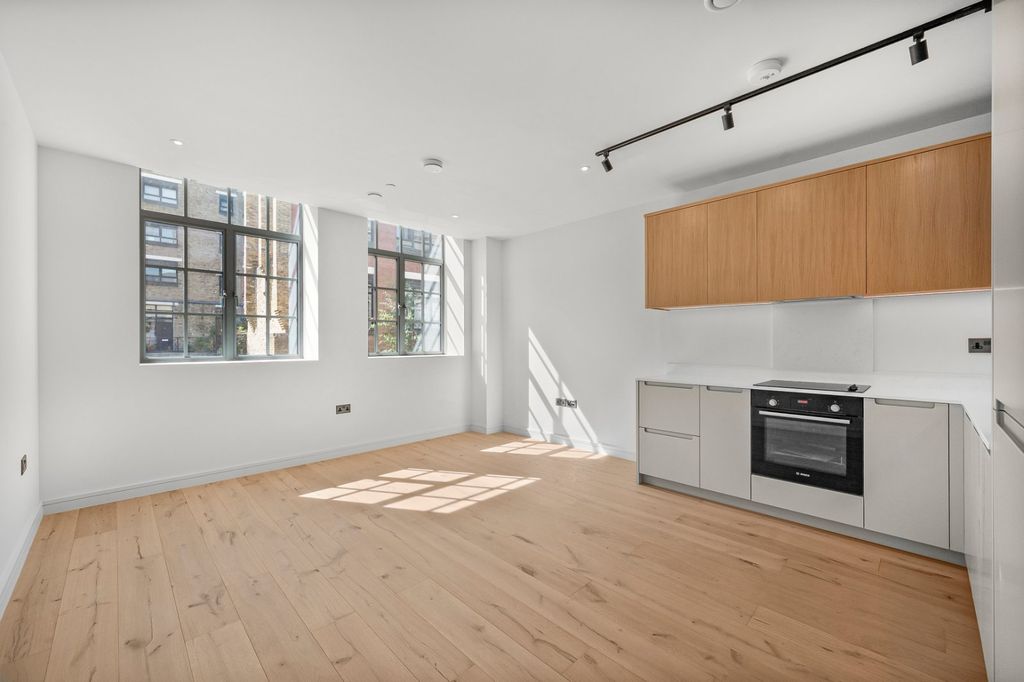 Property photo 1 of 10 Picture No. 07