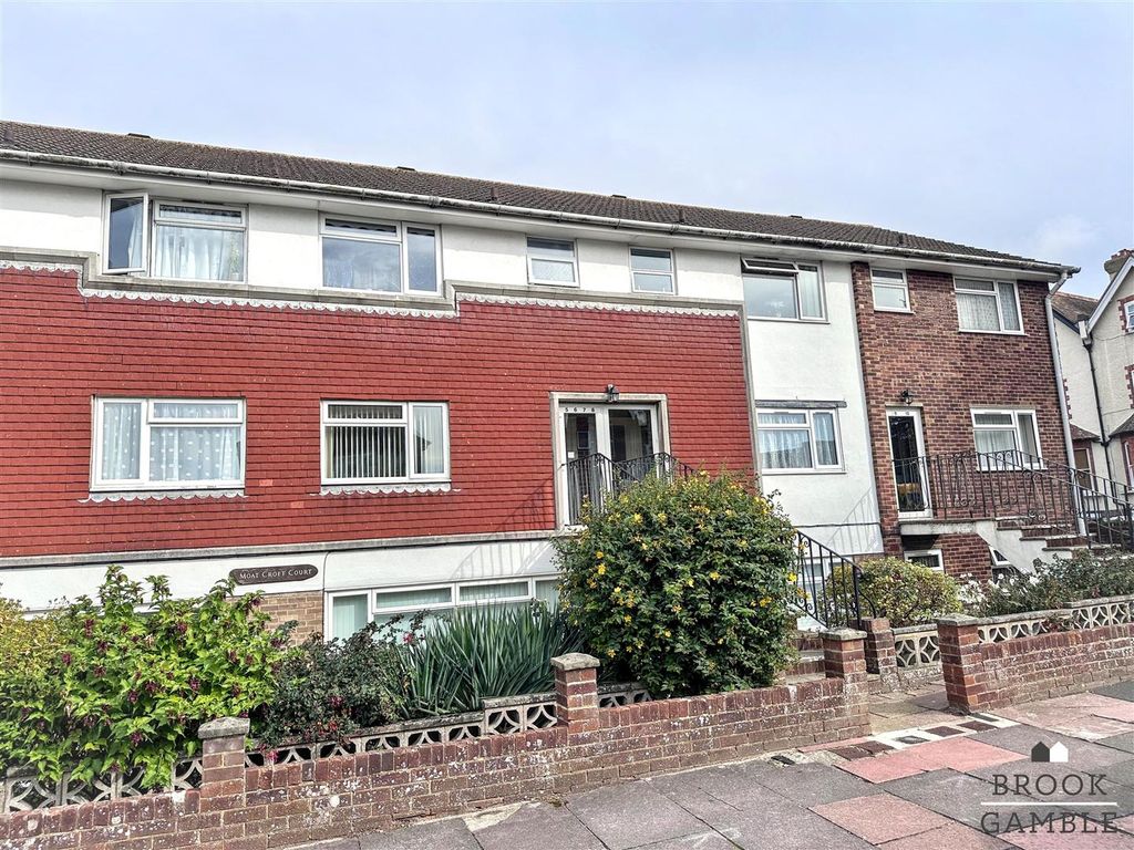 Property photo 1 of 14 01323 438506