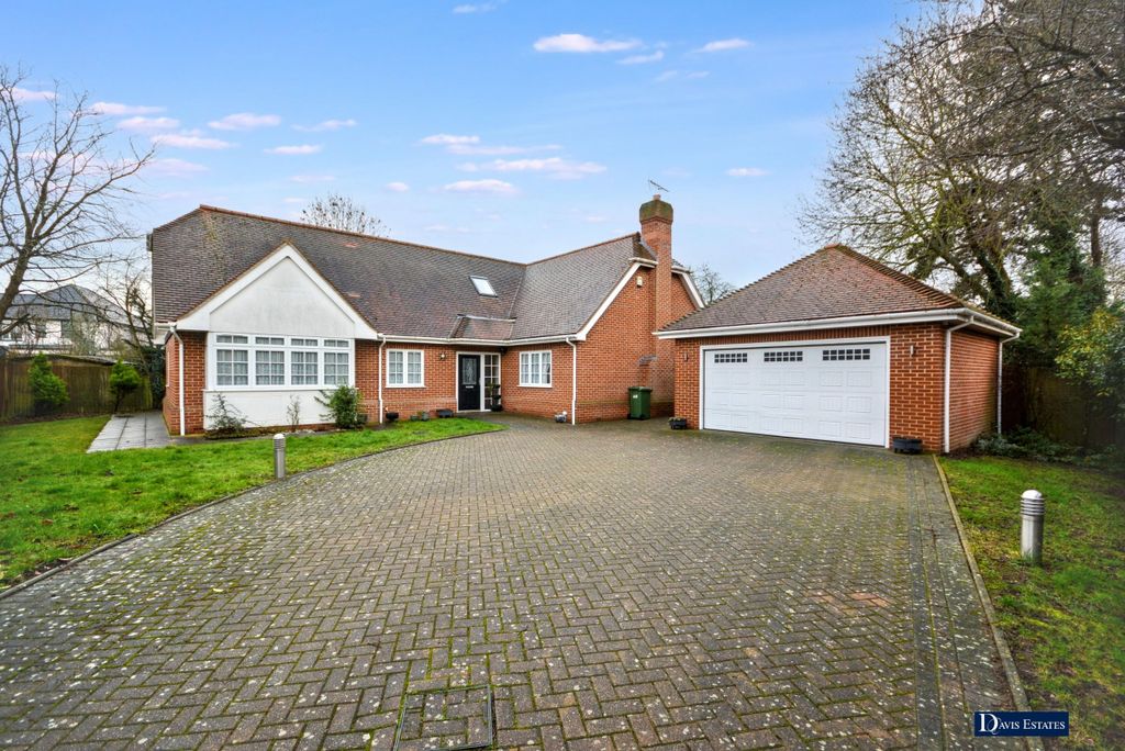 Property photo 1 of 30