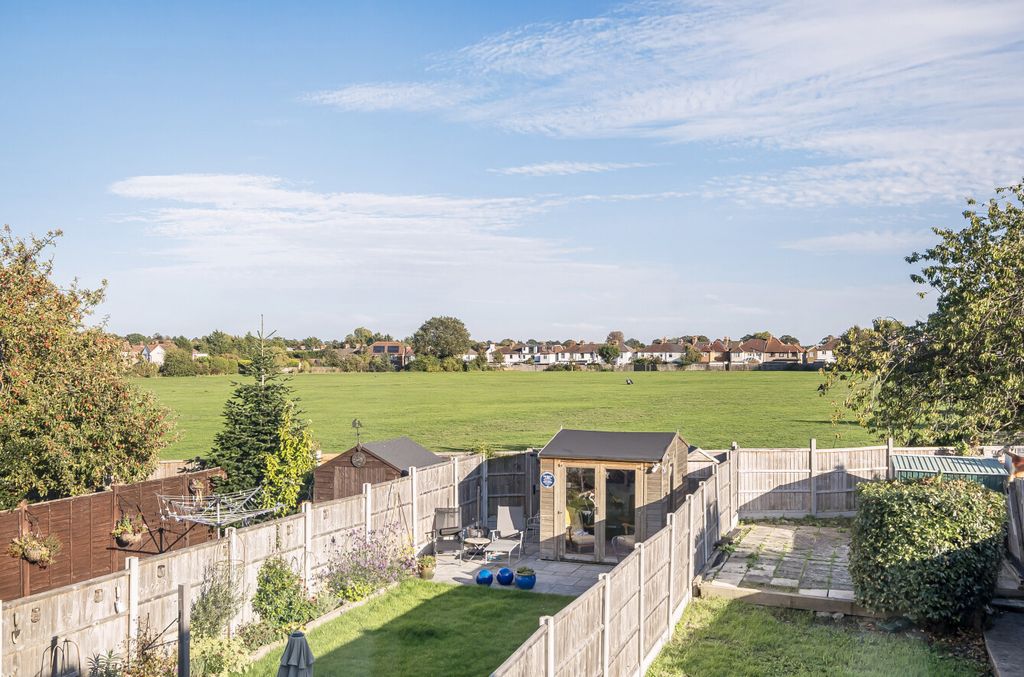 Property photo 3 of 15 1354103-13-68Cdc4...