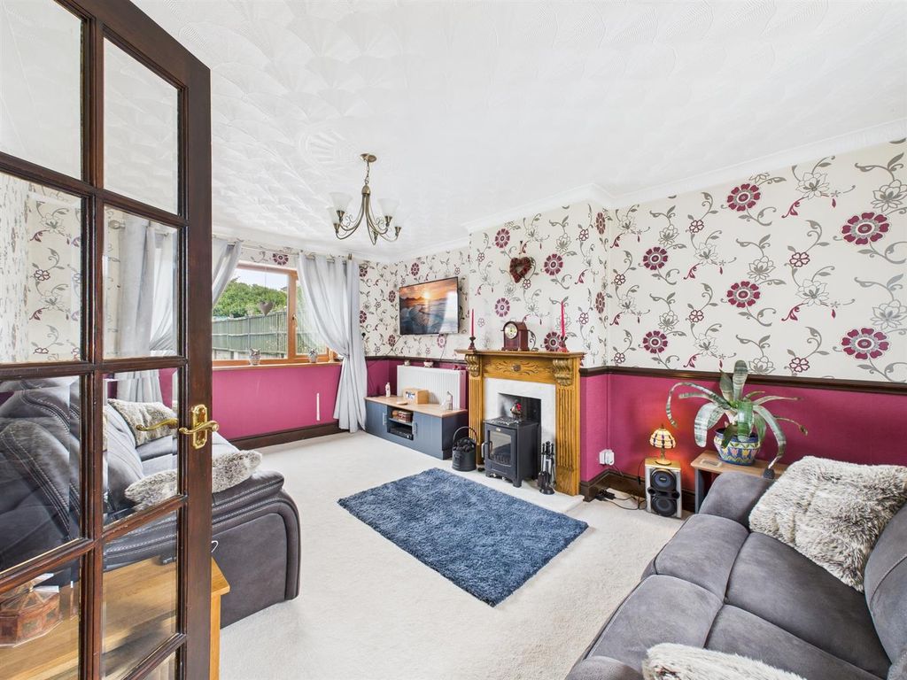 Property photo 3 of 16 Cam03055G0-Pr0268-Still005.Jpg