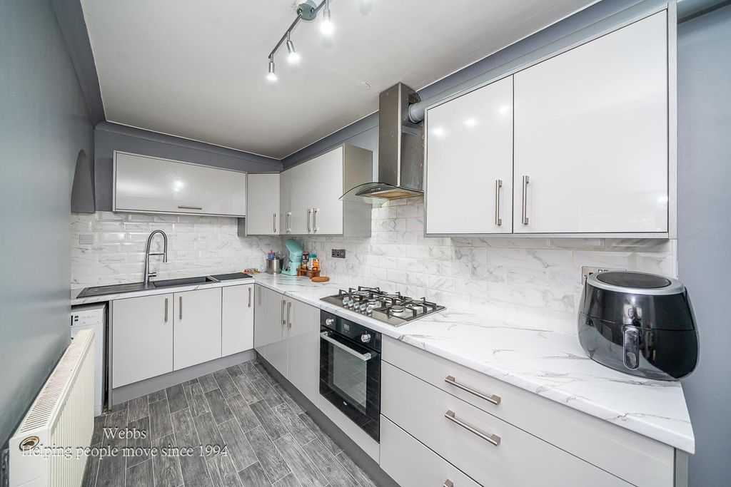 Property photo 2 of 29 Webbs-8.Jpg