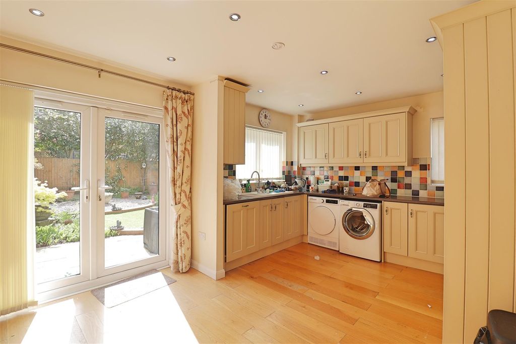 Property photo 2 of 14 Img_4391.Jpg