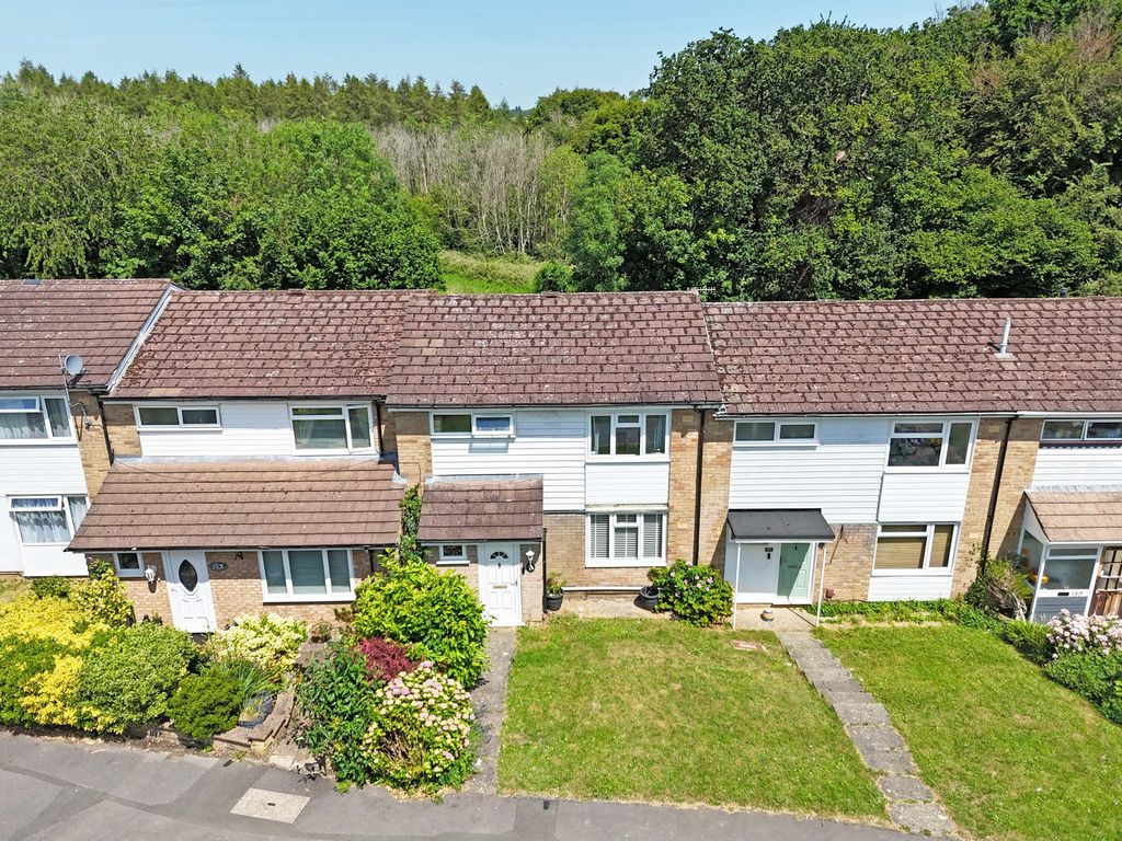 Property photo 1 of 25