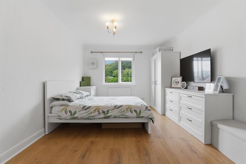 Additional image 13 of 2 bed flat for saleQueen Elizabeth Court, Clydebank G81