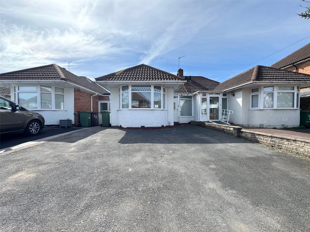 Property photo 1 of 14 Frontage