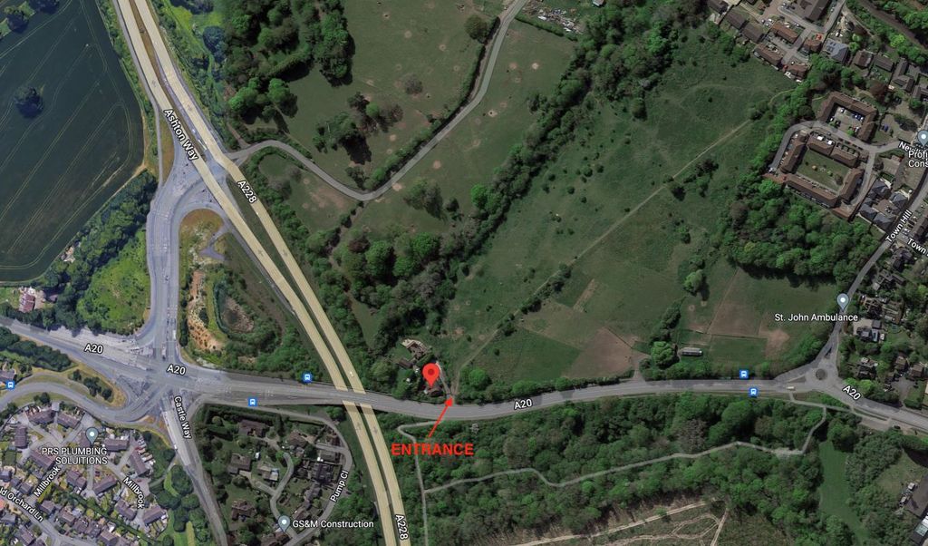 Property photo 1 of 5