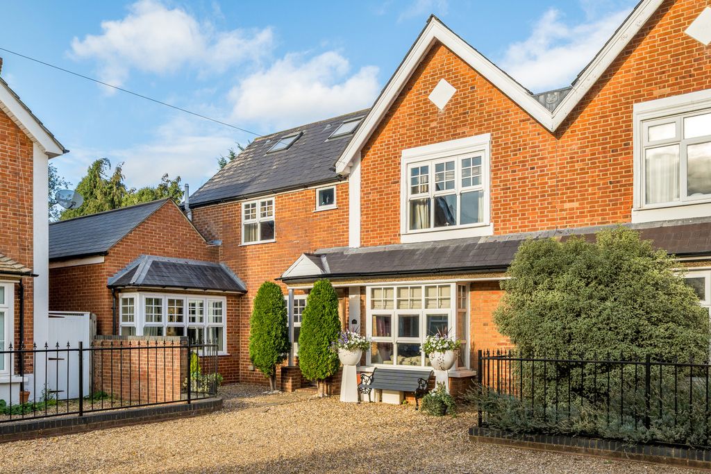 Property photo 1 of 58 Picture No. 55