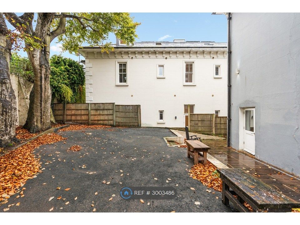 Property photo 2 of 2