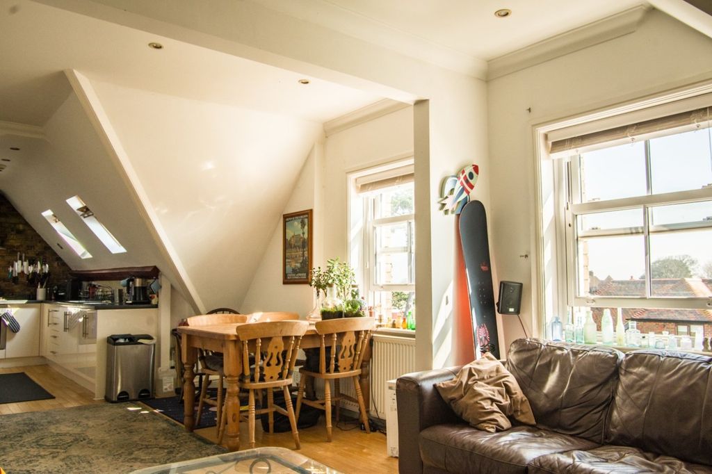 Additional image 4 of 3 bed flat for saleBerkeley Road, Birchington CT7