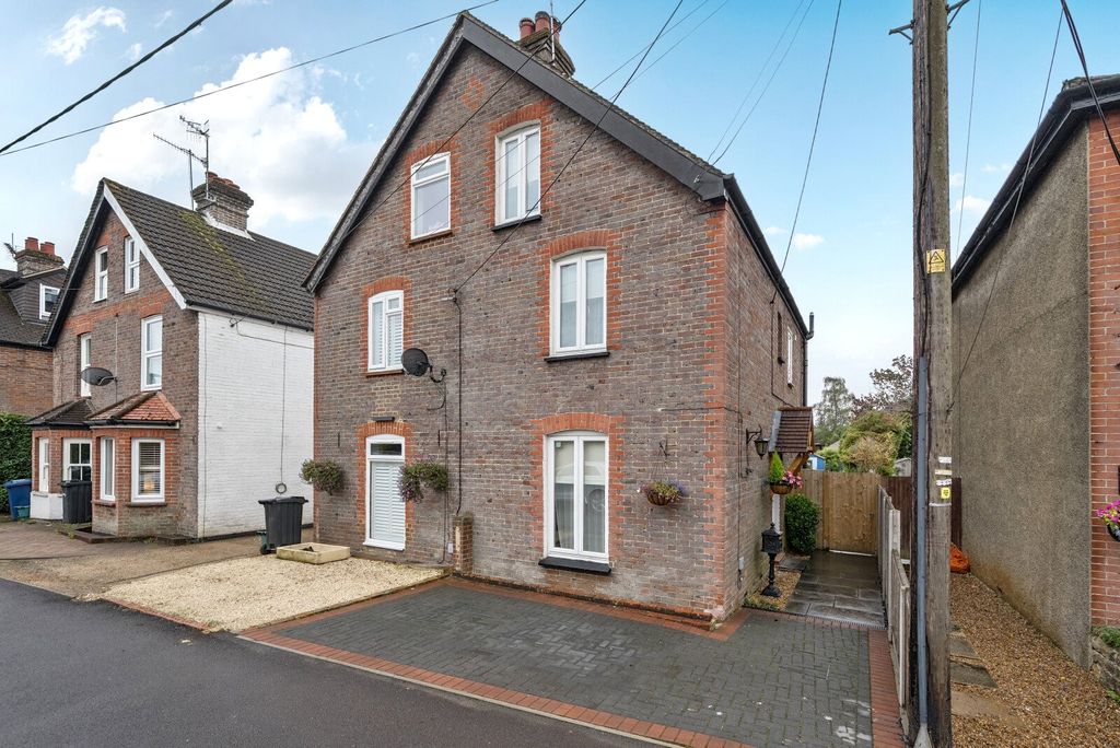 Property photo 1 of 18 Picture No. 29