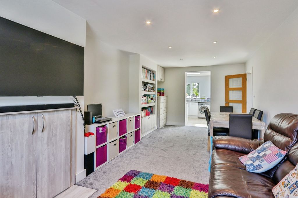 Property photo 3 of 16 Reception Room