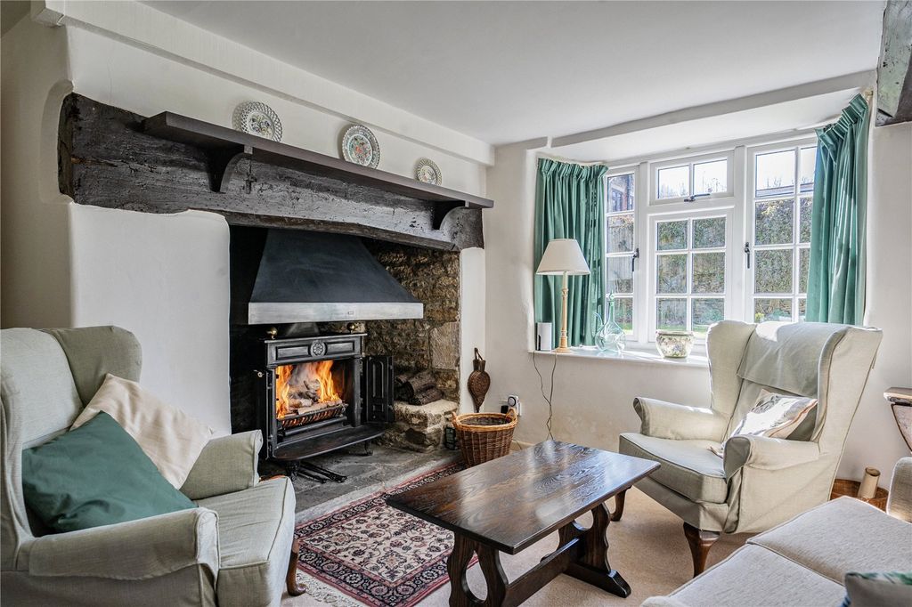 Property photo 2 of 17 Picture No. 15