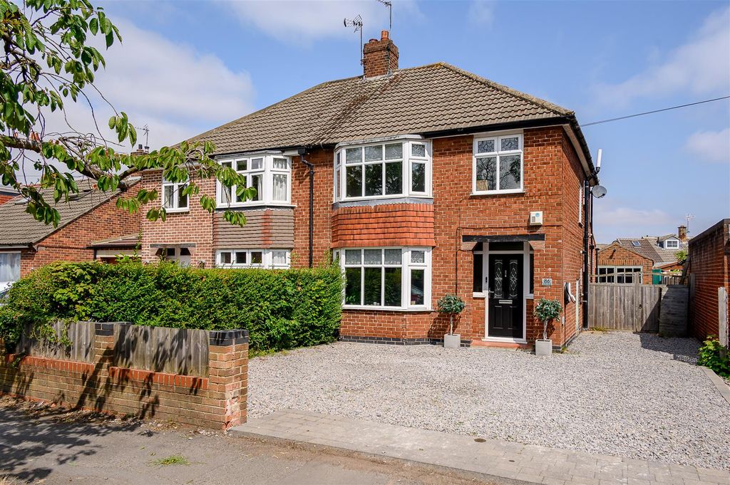 Property photo 1 of 18 External 1