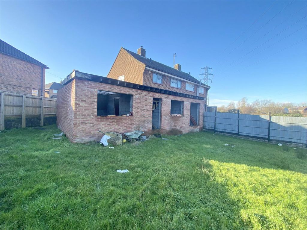 Property photo 2 of 12 Img_6986.Jpg