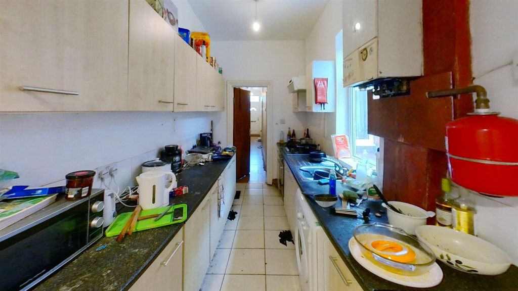 Property photo 3 of 13 21-Rookery-Road-Kitc