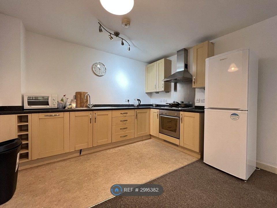 Property photo 3 of 10