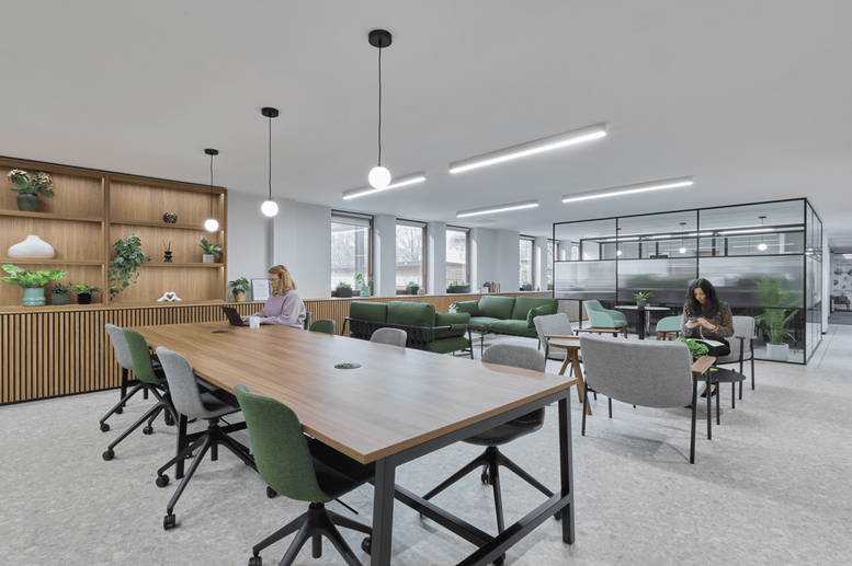 Property photo 3 of 13