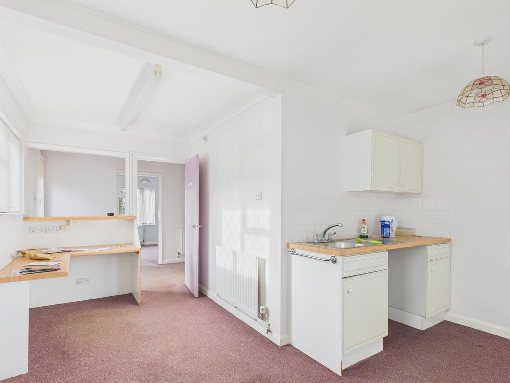 Property photo 3 of 20 Photo 11