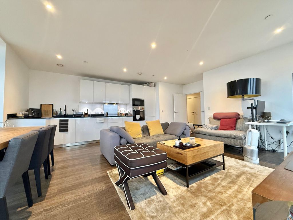 Property photo 3 of 15 Gallery