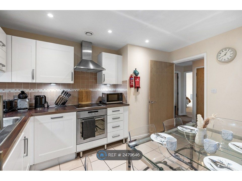 Property photo 3 of 21