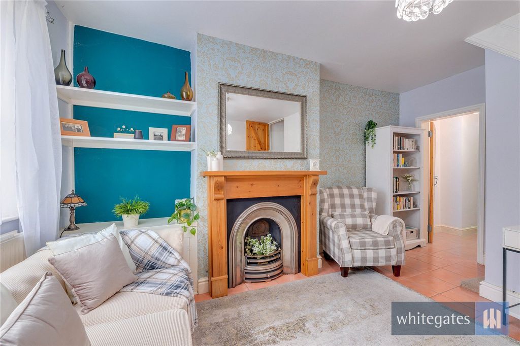 Property photo 2 of 35 Picture No. 02