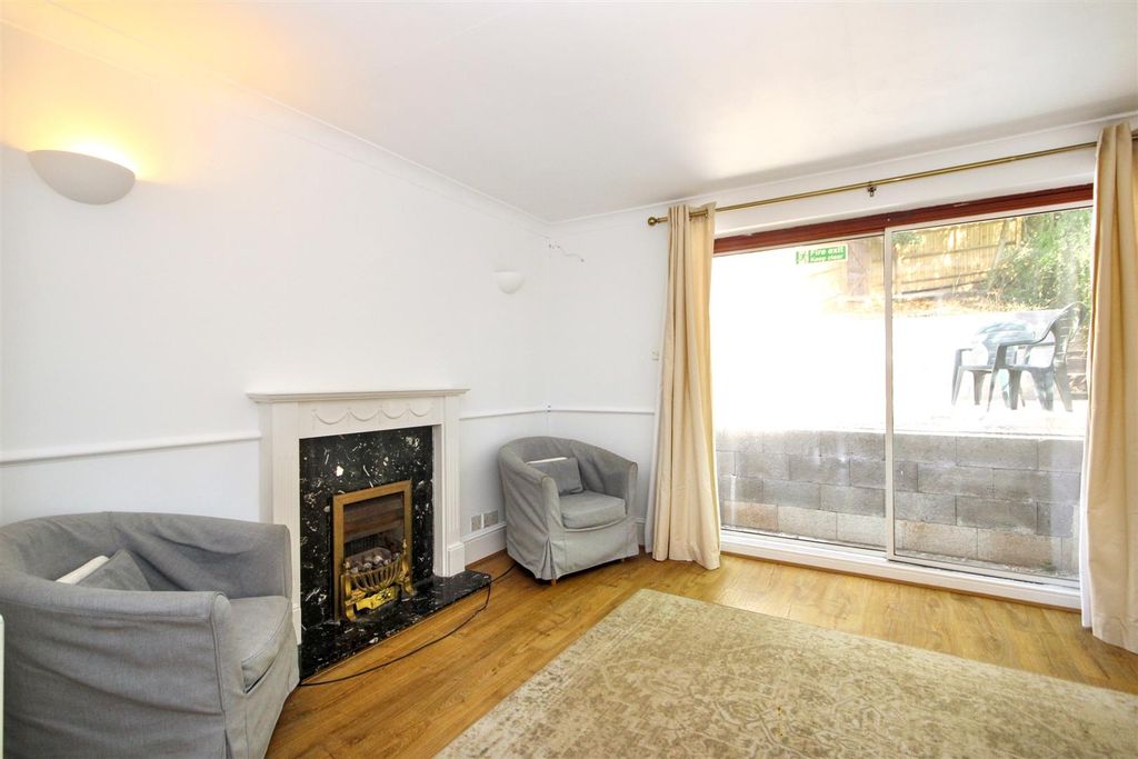 Property photo 3 of 8 Img_7615.Jpg