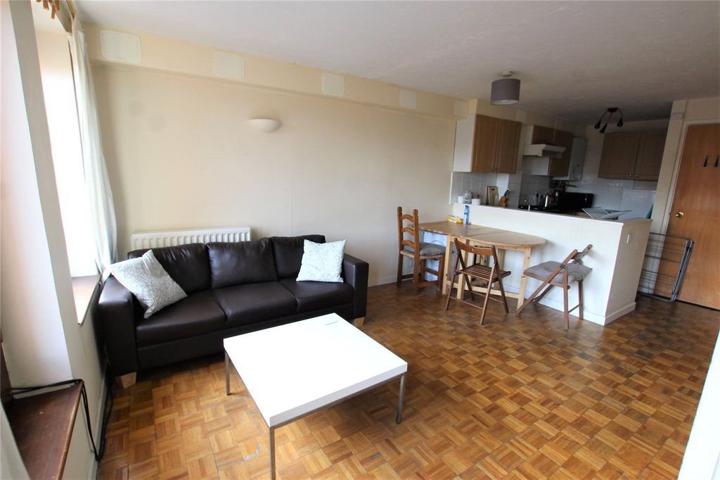 Property photo 3 of 9 Picture No. 20