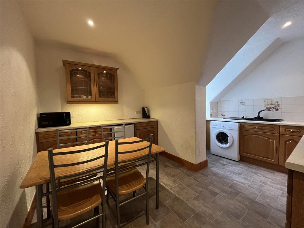 Property photo 2 of 16 2.Jpg