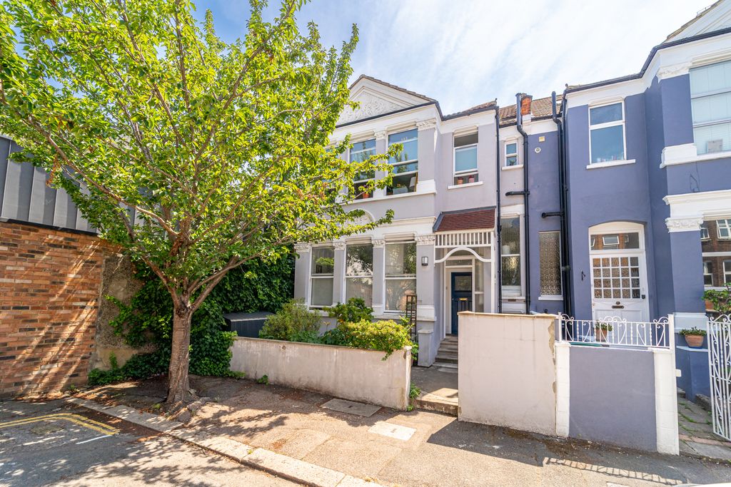 Property photo 3 of 12 Ndb08402-Edit