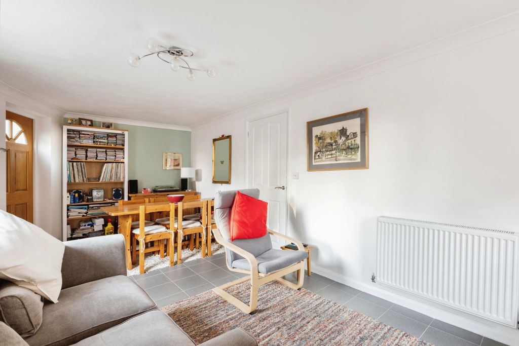 Property photo 2 of 16 Photography