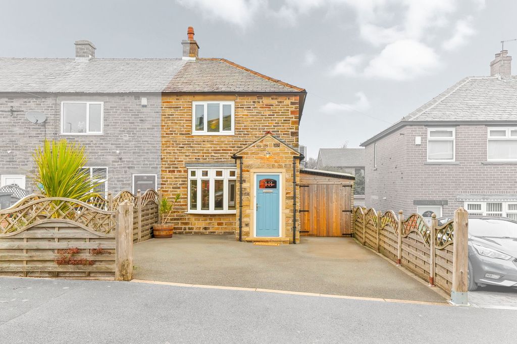 Property photo 2 of 18