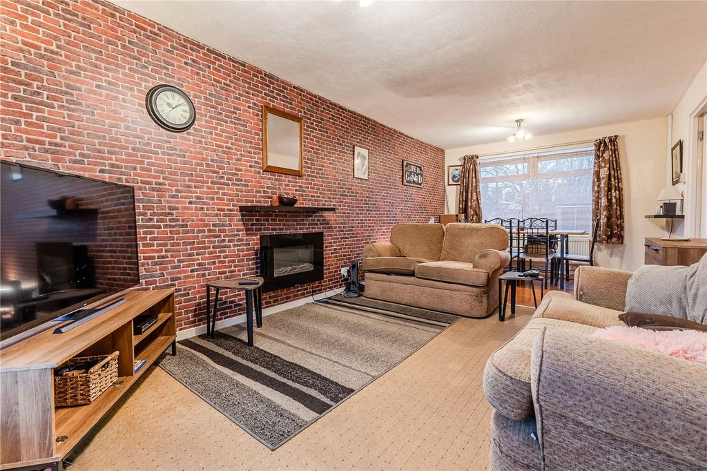 Property photo 2 of 11 Picture No. 04