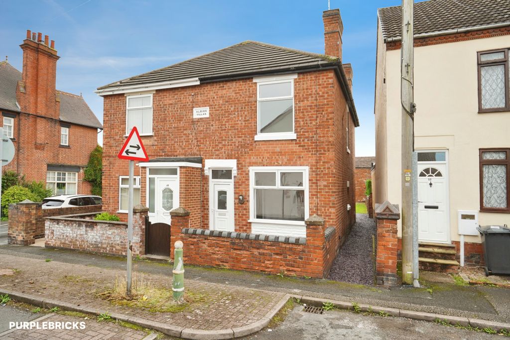 Property photo 1 of 16