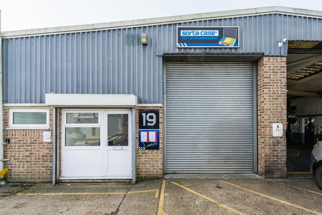 Property photo 1 of 4 2.Jpg