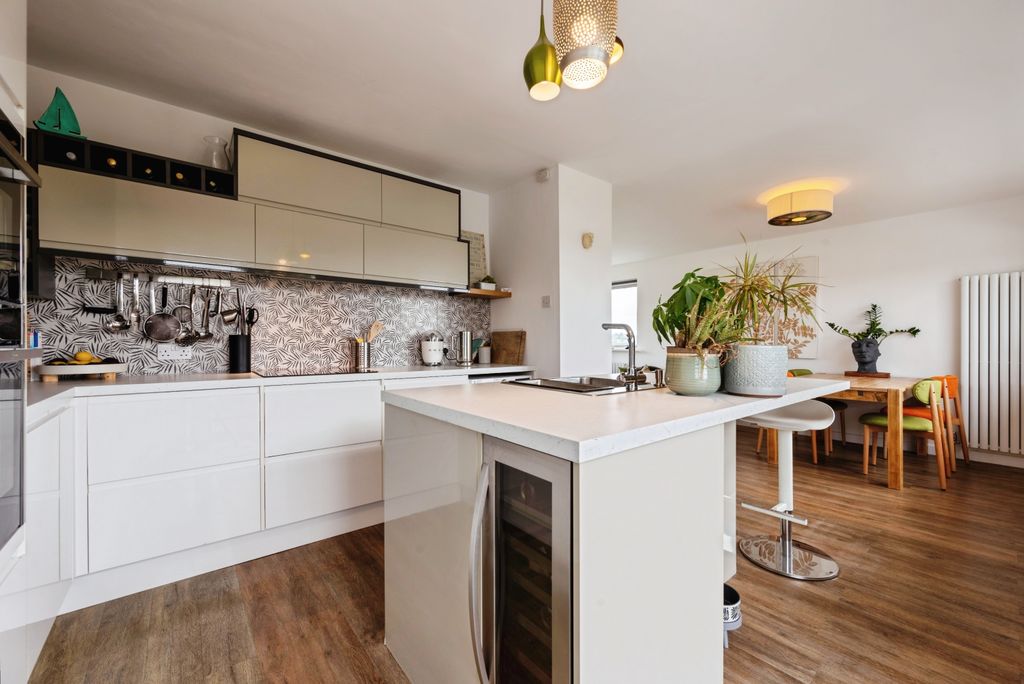 Additional image 4 of 3 bed detached bungalow for saleMoyle Road, Padstow PL28