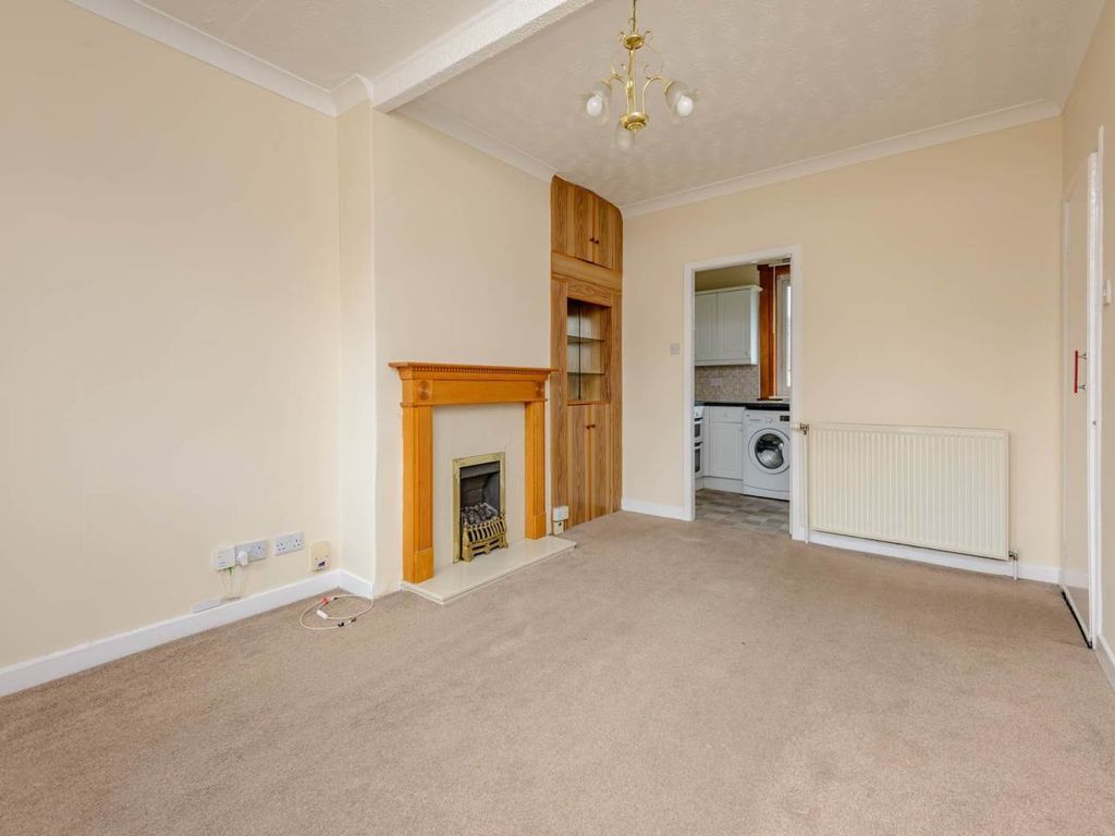 Property photo 3 of 21 79585_3-1-Stenhousecres-003